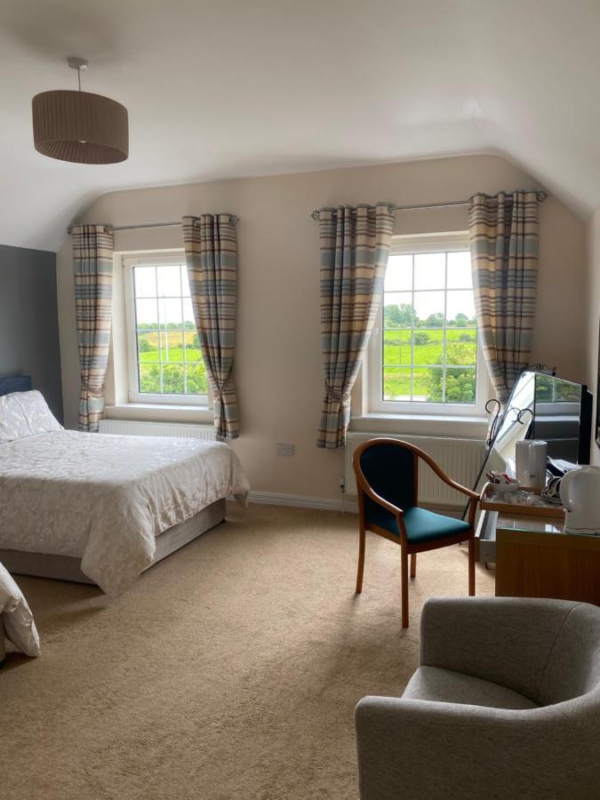 Seven Oaks B&B Балихонъс Екстериор снимка